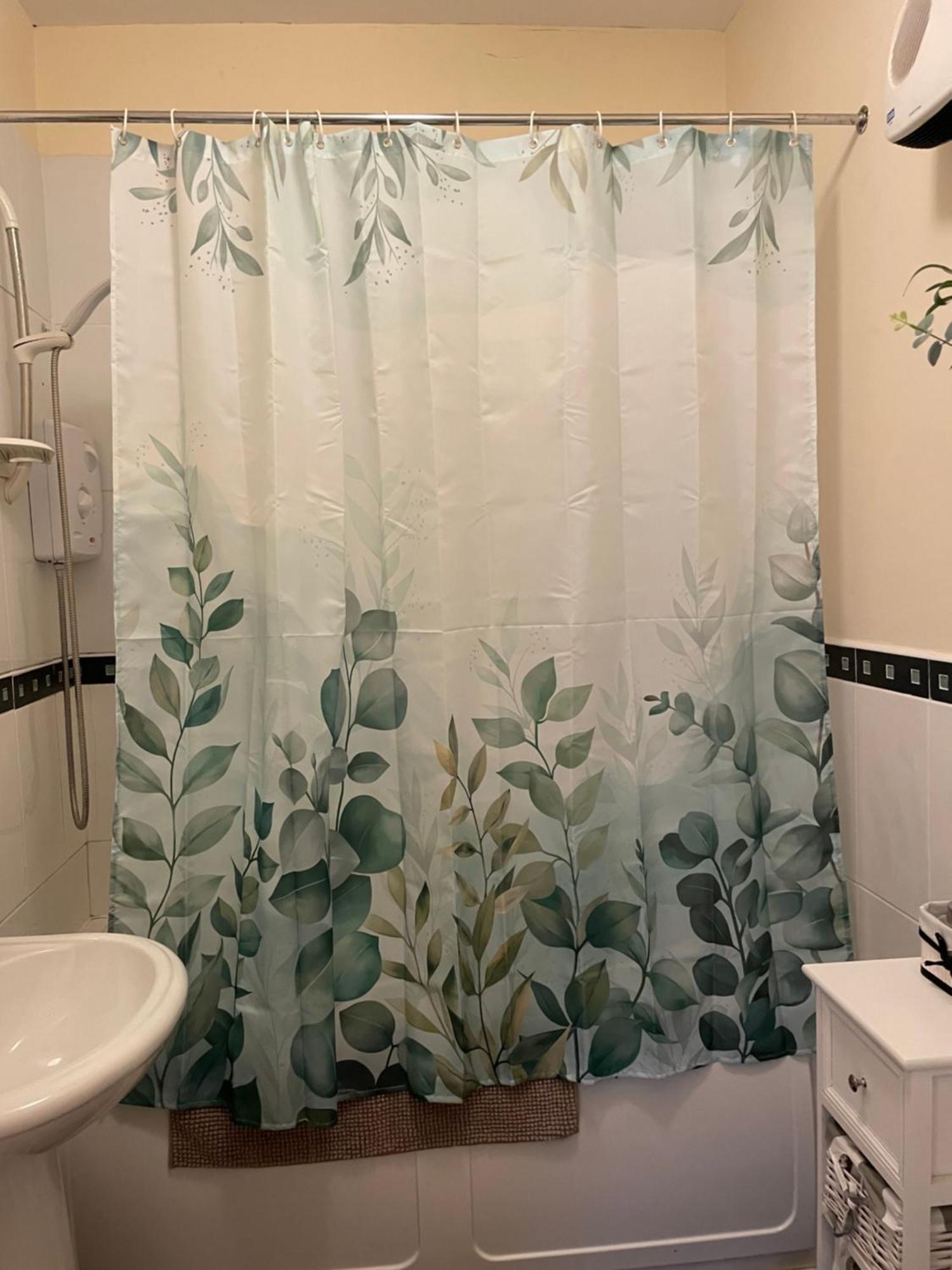 A Room In Central Park Apts Carrick on Shannon Eksteriør bilde