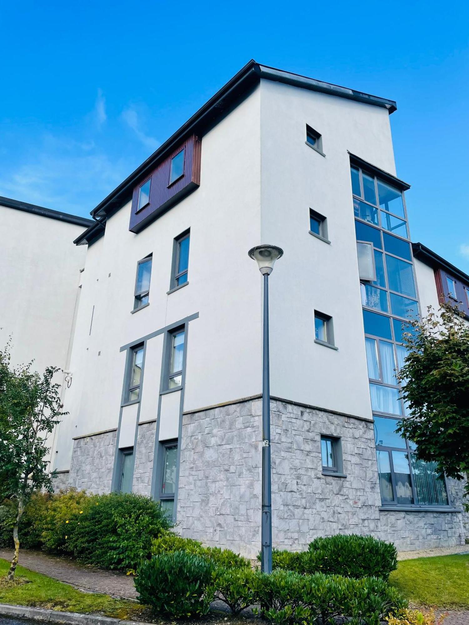 A Room In Central Park Apts Carrick on Shannon Eksteriør bilde