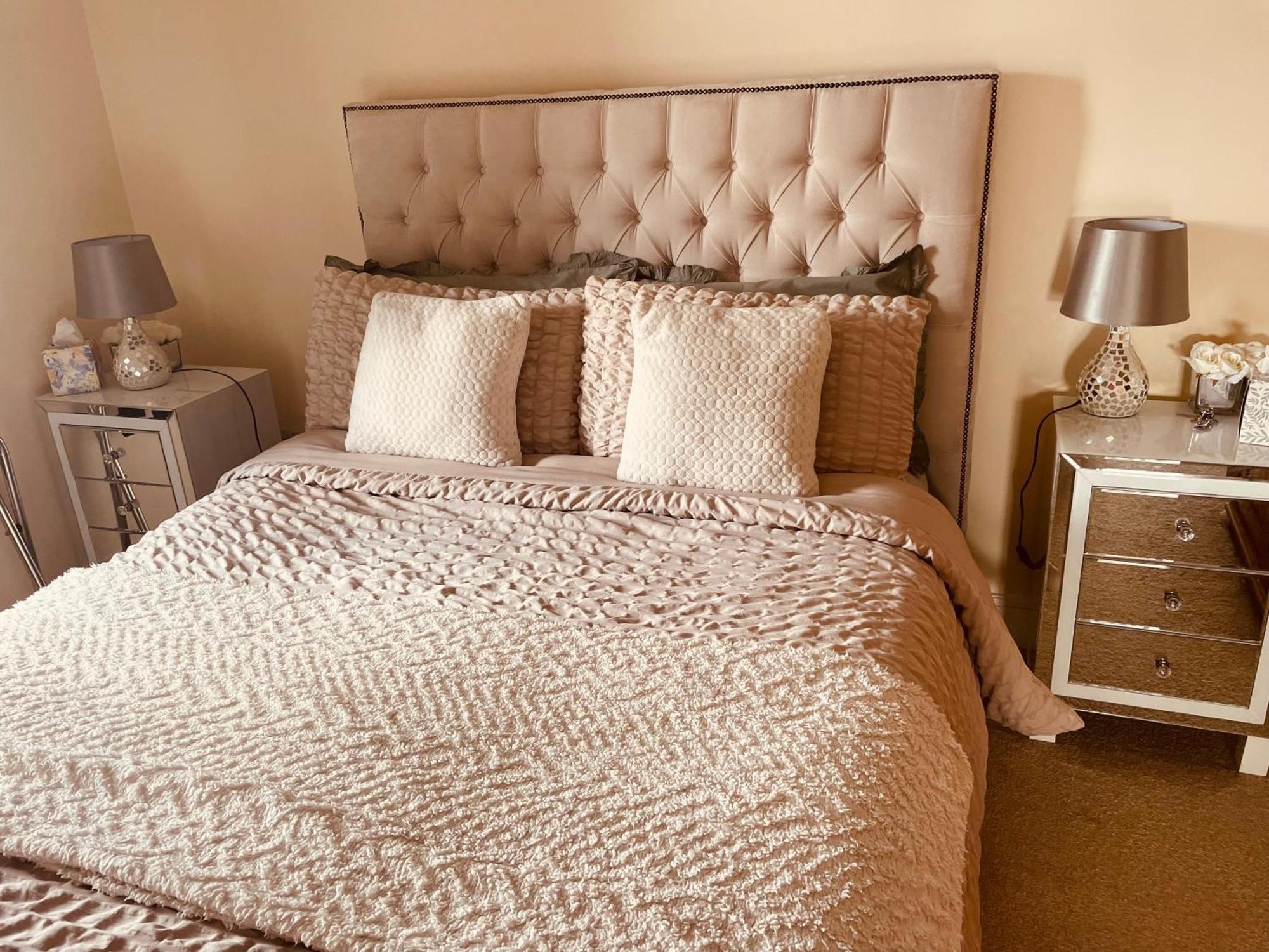 A Room In Central Park Apts Carrick on Shannon Eksteriør bilde